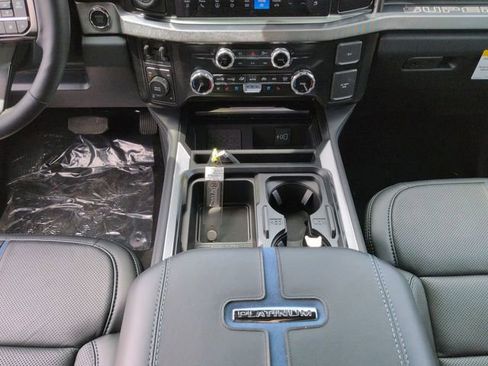 New 2026 Ford F250 Platinum AWD/4WD image 18