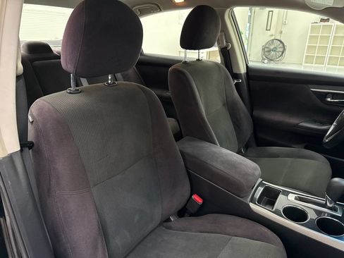 Used 2013 Nissan Altima 2.5 SV FWD image 21