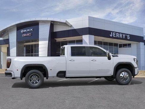 New 2026 GMC Sierra 3500 Denali Ultimate image 29