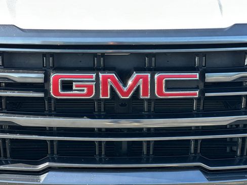 Used 2023 GMC Yukon AT4 image 48