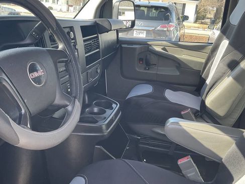 Used 2015 GMC Savana 2500 2500 3dr Cargo Van w/1WT image 10