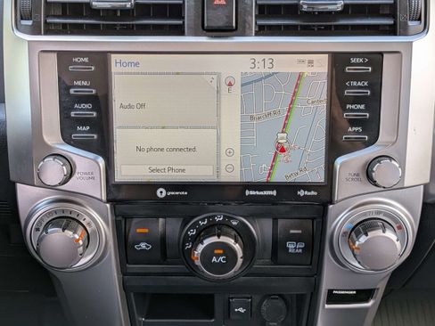 Used 2021 Toyota 4Runner SR5 Premium w/ Moonroof Package RWD image 22