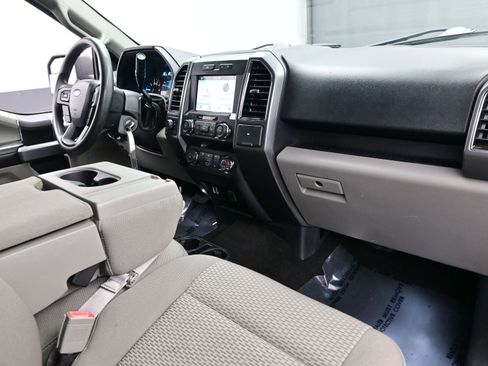 Used 2019 Ford F150 XLT image 14