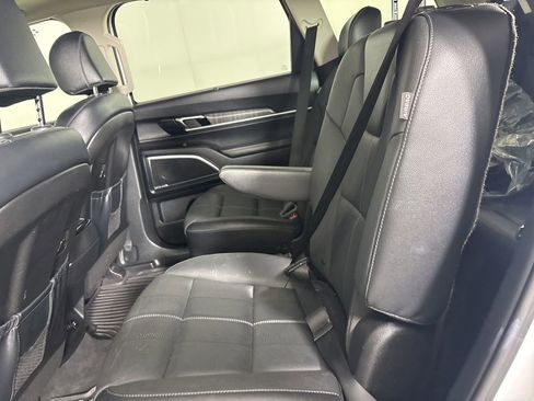 Used 2023 Kia Telluride SX FWD image 26