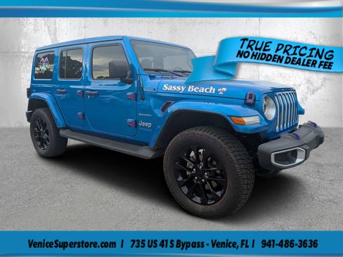 Used 2022 Jeep Wrangler Unlimited Sahara w/ Cold Weather Group AWD/4WD image 1