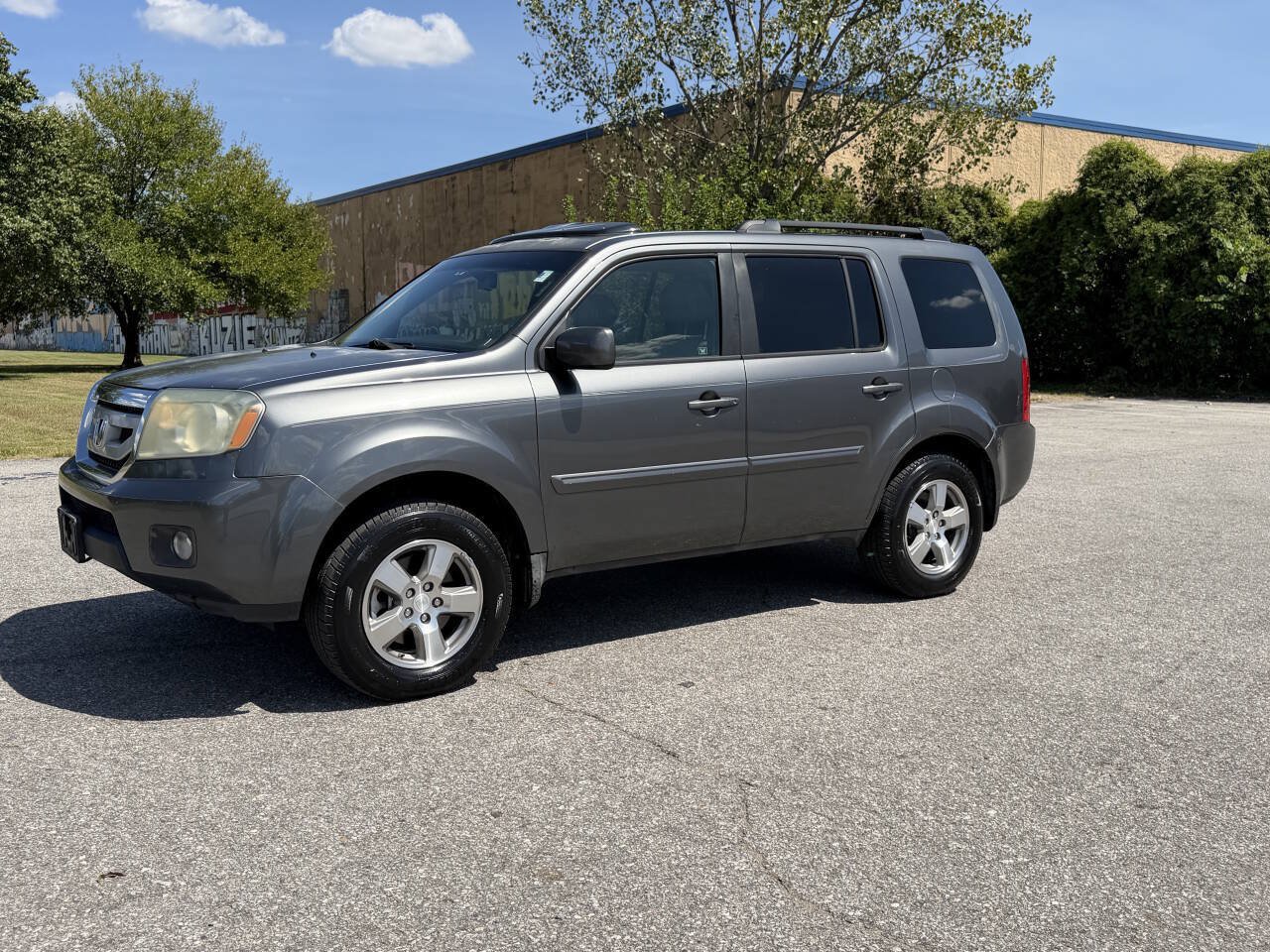 Used 2010 Honda Pilot EX-L image 1