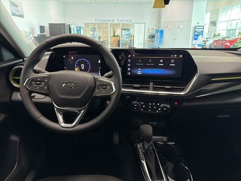 New 2026 Chevrolet Trax ACTIV w/ Driver Confidence Package image 21