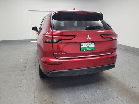 Used 2024 Mitsubishi Outlander ES FWD image 6