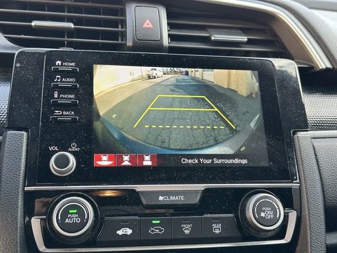 Used 2020 Honda Civic Sport image 5