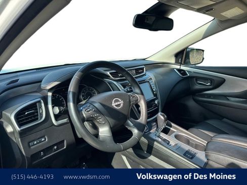 Used 2023 Nissan Murano SV image 2