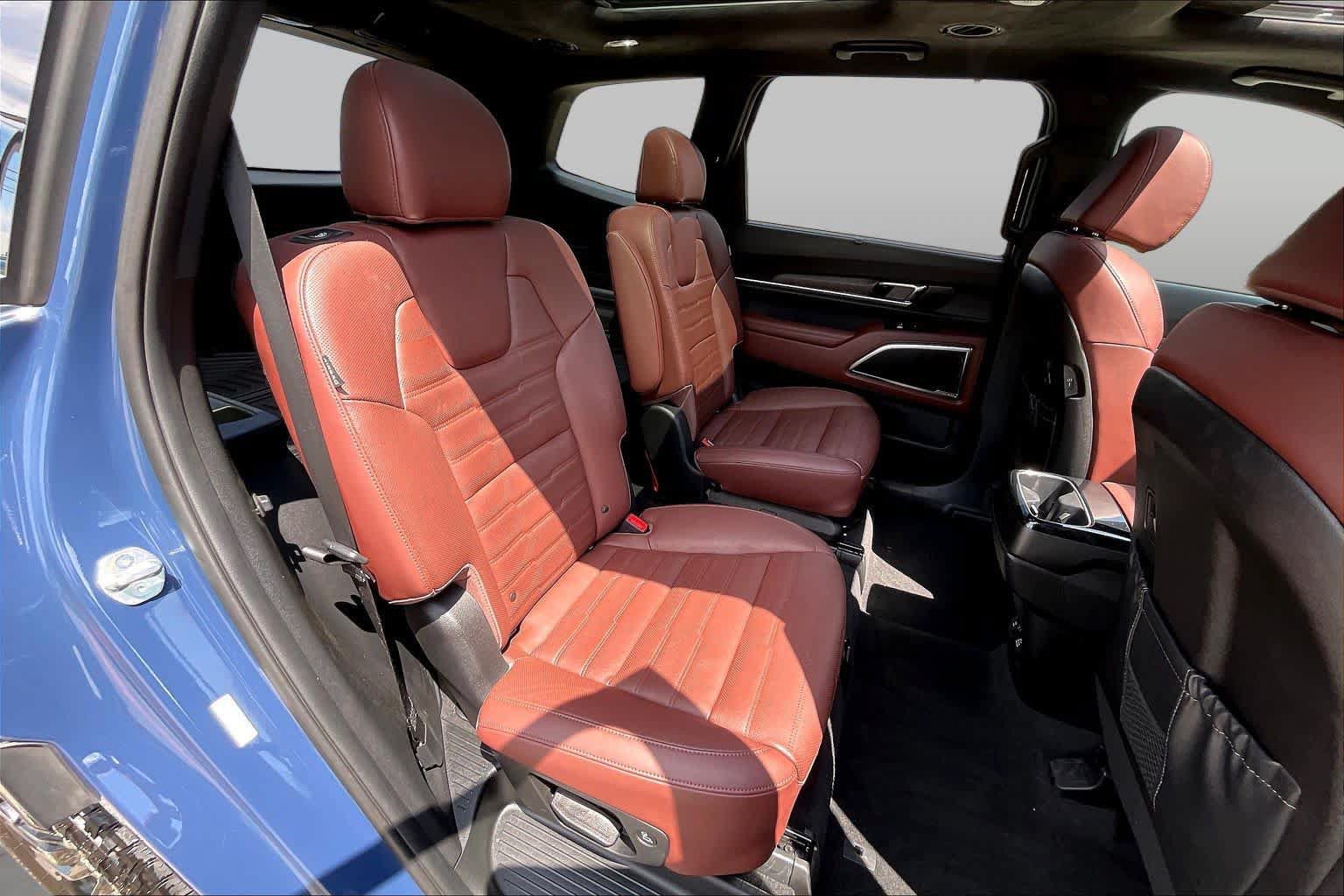 Used 2023 Kia Telluride SX Prestige AWD/4WD image 19