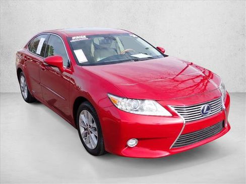 Used 2014 Lexus ES 300h w/ Luxury Package w/Bamboo Trim image 6