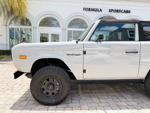 Used 2025 Ford Bronco Badlands AWD/4WD image 23