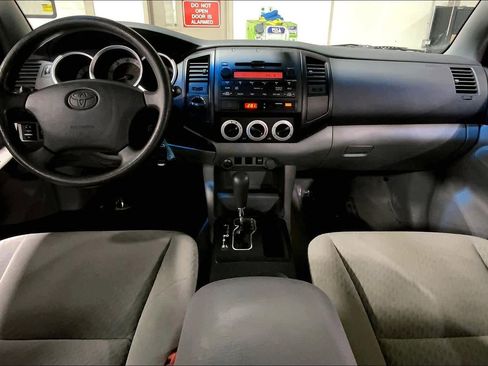 Used 2011 Toyota Tacoma 4x4 Double Cab image 15