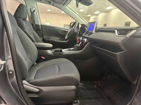 Certified 2023 Toyota RAV4 LE image 26