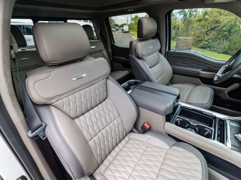 Used 2026 Ford F350 Platinum w/ Platinum Plus Package image 11