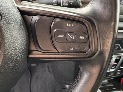 Used 2019 Jeep Wrangler Sport image 24