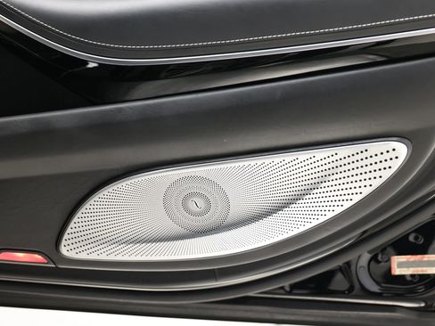 Used 2018 Mercedes-Benz Maybach S 560 4MATIC image 63