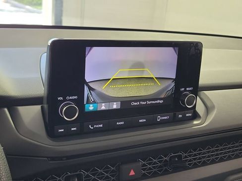 Used 2025 Honda Accord LX image 28