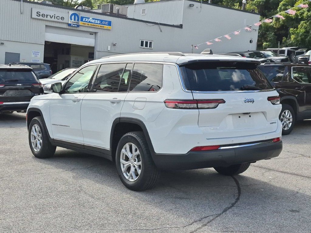 Used 2023 Jeep Grand Cherokee L Limited w/ Luxury Tech Group II AWD/4WD image 10
