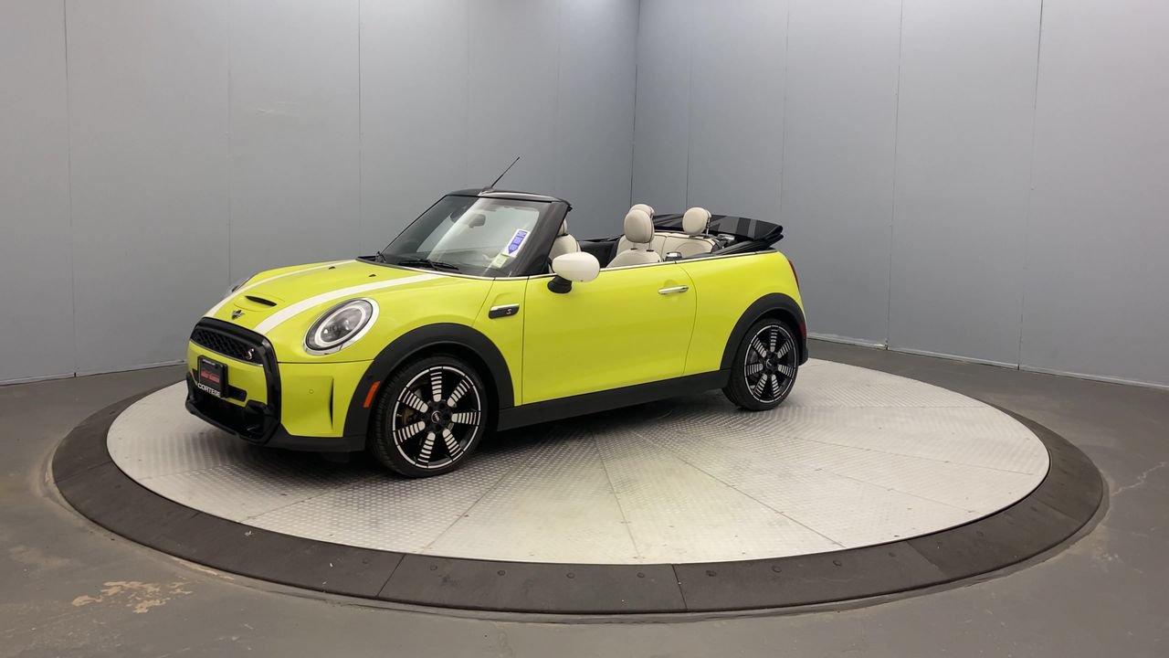 Used 2023 MINI Cooper S FWD image 9