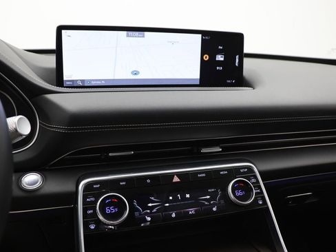 Used 2024 Genesis GV80 2.5T image 19