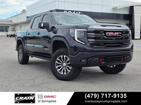 Used 2023 GMC Sierra 1500 AT4 w/ AT4 Premium Package AWD/4WD image 1