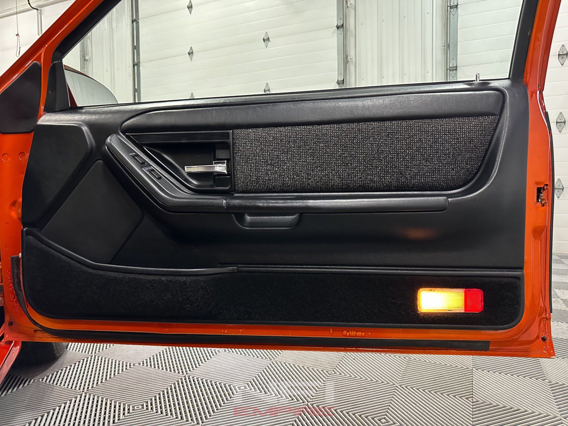 Used 1993 Ford Thunderbird Super RWD image 36