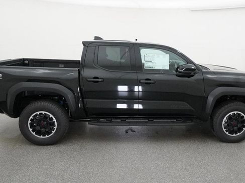 New 2026 Toyota Tacoma TRD Off-Road image 31