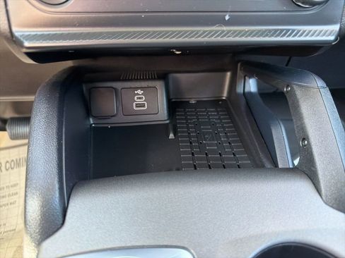 Used 2025 Ford Bronco Sport Badlands image 25