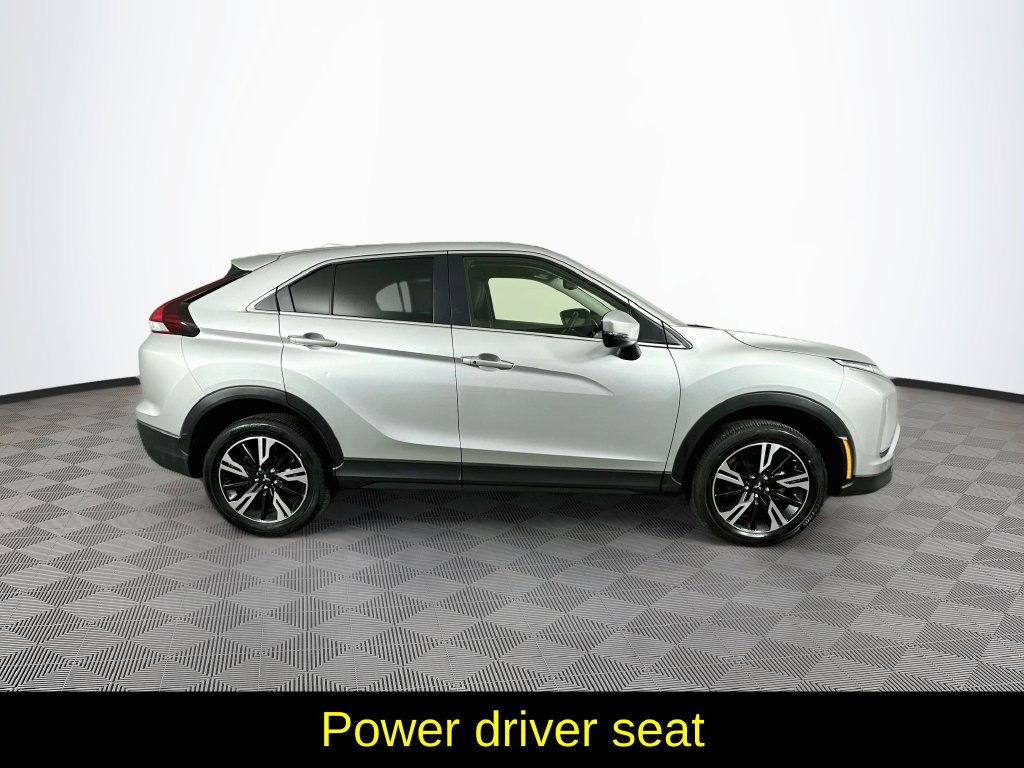 Used 2025 Mitsubishi Eclipse Cross SE AWD/4WD image 11