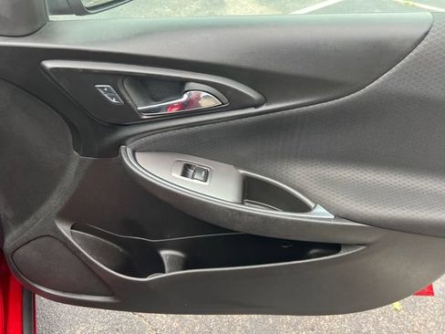 Used 2016 Chevrolet Malibu LT FWD image 17
