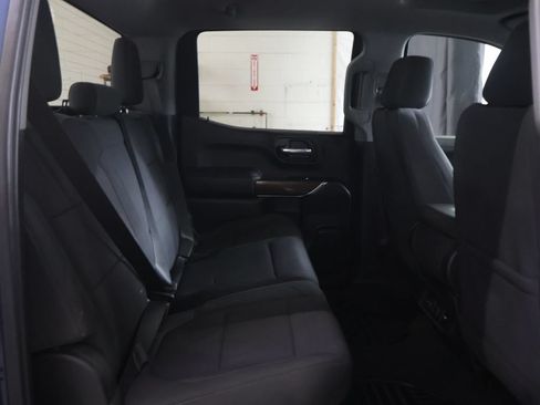 Used 2020 Chevrolet Silverado 1500 RST w/ Z71 Off-Road Package AWD/4WD image 12