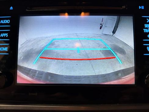 Used 2016 Toyota Tacoma TRD Off-Road w/ Towing Package RWD image 24
