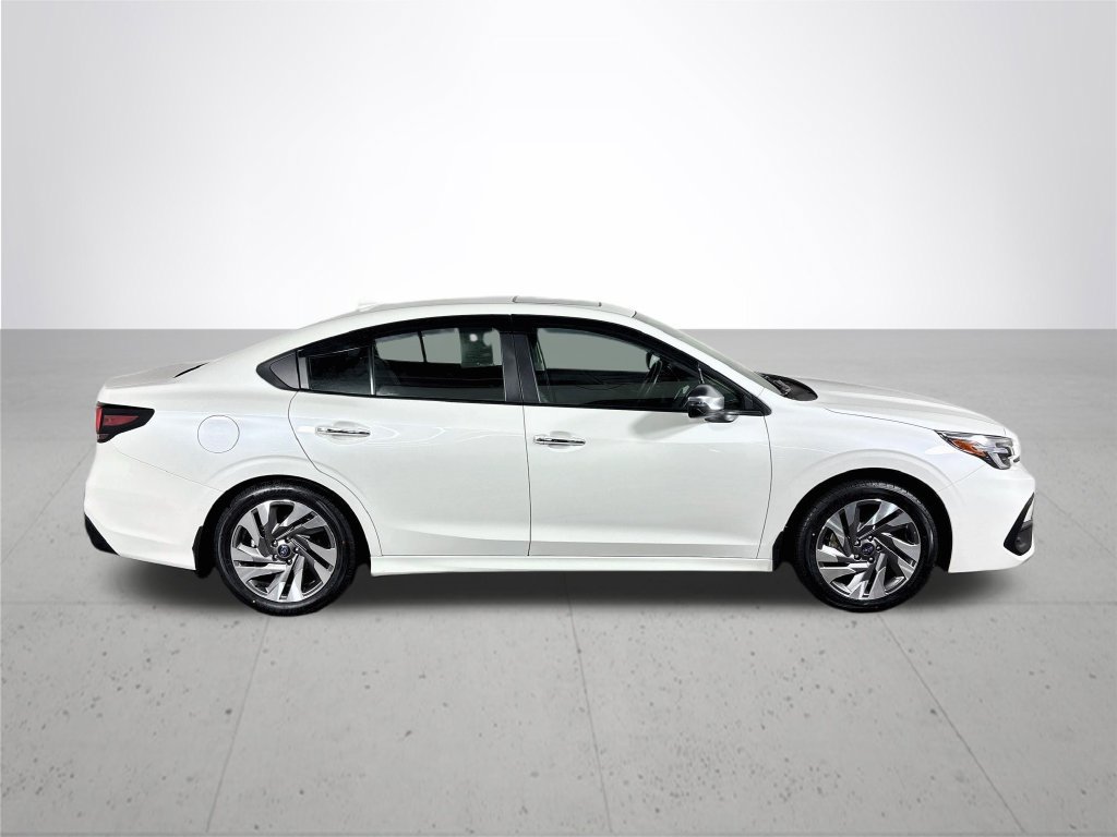 Used 2025 Subaru Legacy Touring XT AWD/4WD image 5