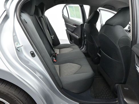 Used 2024 Toyota Camry LE FWD image 30