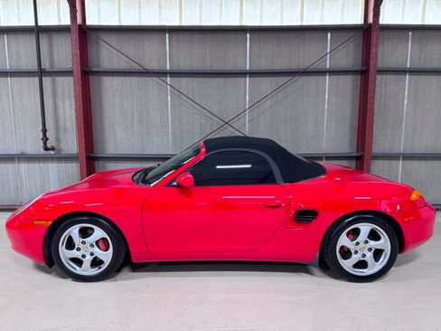 Used 2001 Porsche Boxster S RWD image 16