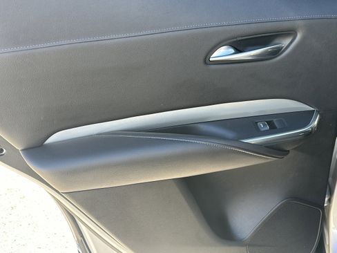 Used 2020 Cadillac XT4 Premium Luxury image 21