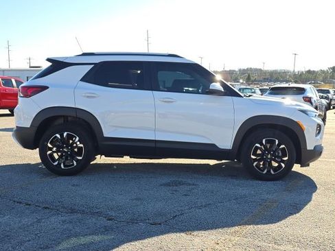 Used 2023 Chevrolet TrailBlazer LT w/ Convenience Package image 6