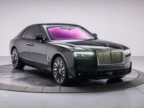 Used 2025 Rolls-Royce Ghost AWD/4WD image 7