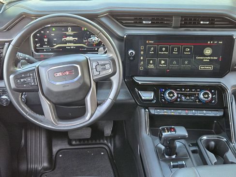 Used 2024 GMC Sierra 1500 AT4 w/ Technology Package AWD/4WD image 24