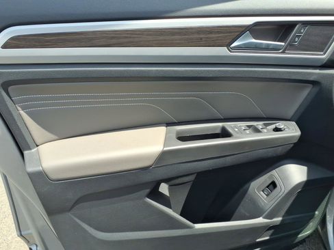 Certified 2023 Volkswagen Atlas SE AWD/4WD image 17