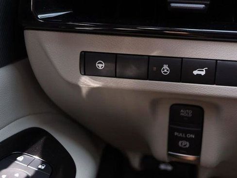 Used 2025 Nissan Murano SL AWD/4WD image 22