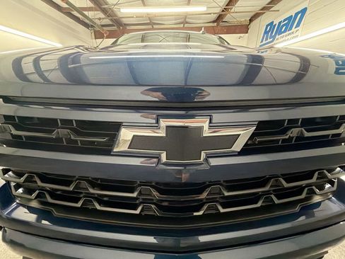 Used 2022 Chevrolet Silverado 1500 RST AWD/4WD image 29