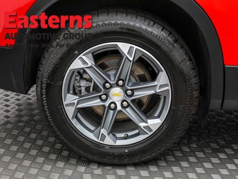 Used 2023 Chevrolet Blazer LT image 30