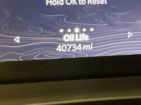 Used 2024 Jeep Grand Cherokee L Limited w/ Luxury Tech Group II image 19