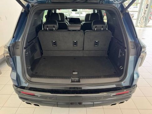 Certified 2024 Chevrolet Traverse RS AWD/4WD image 42