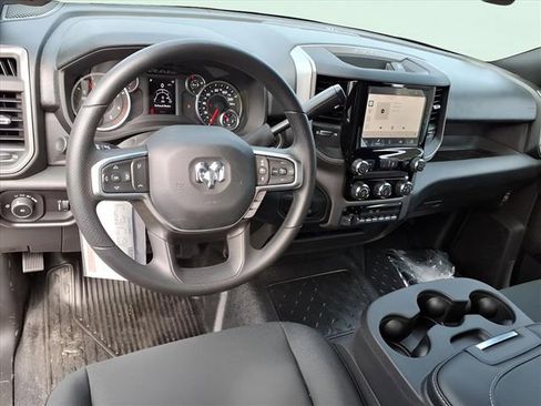 New 2026 RAM 5500 Tradesman w/ Chrome Appearance Group image 10