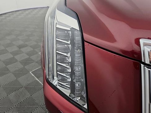 Used 2018 Cadillac Escalade ESV Platinum image 10