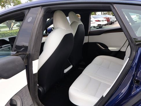 Used 2023 Tesla Model S AWD/4WD image 33